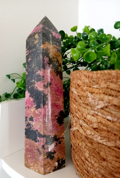 Rhodonite Large Tower