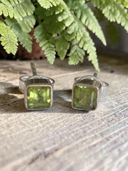 Peridot Sterling Silver Jewellery